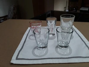 Shot Glasses Liqueur Seagrams Luksusowa Vodka Liquor Mixed Drinks Advertising - Foto 1 di 5