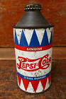 Boîte à cône vintage des années 1950 Pepsi-Cola 12 oz avec bouchon design dent de scie - belle forme !