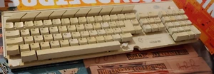 ATARI ST Keyboard intern with cord (working) 1040 german classic 16-bit key - Picture 1 of 3