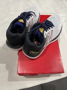 Zapato para correr New Balance espuma fresca para mujer 680 V7, zorro ártico/espacio exterior/paraíso - Imagen 1 de 3