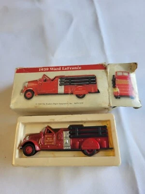 HIGH SPEED 1939 WARD LAFRANCE NO. 430 RED 3 3/4" DIECAST & PLASTIC FIRE TRUCK - Image 1 of 4