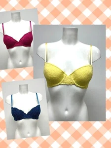 Ex M&S Ladies Wired Padded Lace Bra 3 Colours size 30C - Picture 1 of 17