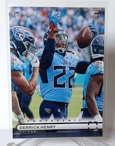 2022 Panini Chronicles Photogenic Derrick Henry #PH-17-RM71 - Bild 1 von 2