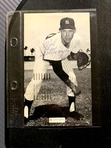 VINTAGE MEL STOTTLEMYRE SIGNED NEW YORK YANKEES J.D. MCCARTHY POSTCARD EX/MT - Picture 1 of 2