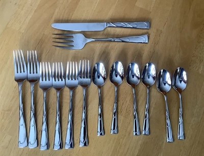 CUBIERTOS INOX FLOR TOALLA 14 Piezas Mixtas Foto 1 de 4