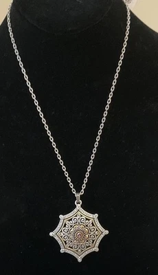 ELEGANTE COLLAR STELLA DINASTÍA BRIGHTON REVERSIBLE AJUSTABLE NUEVO CON ETIQUETAS PRECIO DE VENTA SUGERIDO POR EL FABRICANTE $148 Foto 1 de 4