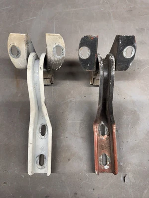 Ford Pinto 1974-1979 capó bisagras soporte pivote soportes Bobcat Runabout Pony OEM Foto 1 de 4