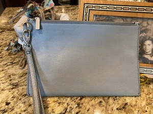 Minimalist Fossil Wristlet NWT!! SMOKEY BLUE BEAUTIFUL! For Those Who ๐ Simple - Picture 1 of 19