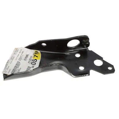 OEM NEW 88-00 Chevrolet GMC Bumper Impact Bar Bracket Passenger Side 15548454 - Image 1 of 4