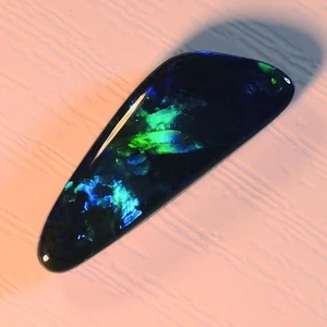 2.77ctw BEAUTIFUL GREENS AND BLUE N1 NATURAL SOLID BLACK AUSTRALIAN OPAL (3248 - Picture 1 of 6