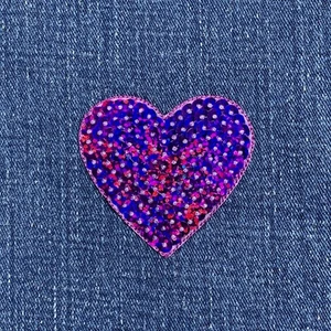 Purple Heart Applique Patch - Sequin Badge 2-3/16" (Iron On) - Picture 1 of 2