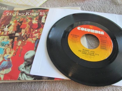 BAND AID-DO THEY KNOW IT'S CHRISTMAS? / FEED THE WORLD -1984-45 W/pic -PLAYS NM- - Image 1 of 2