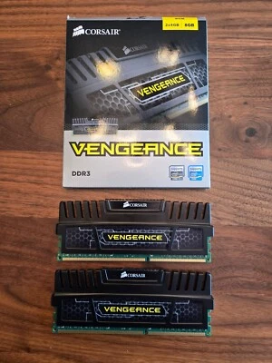 Corsair Vengeance 16GB (4x4GB) Dual Channel DDR3 1600MHz CMZ8GX3M2A1600C8 Memory - Image 1 of 4