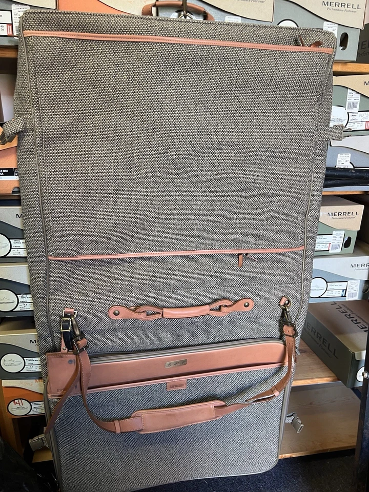 Vintage Hartmann Luggage Hanging Garment Bag Tweed & Leather 25"x40" - Image 1 of 1