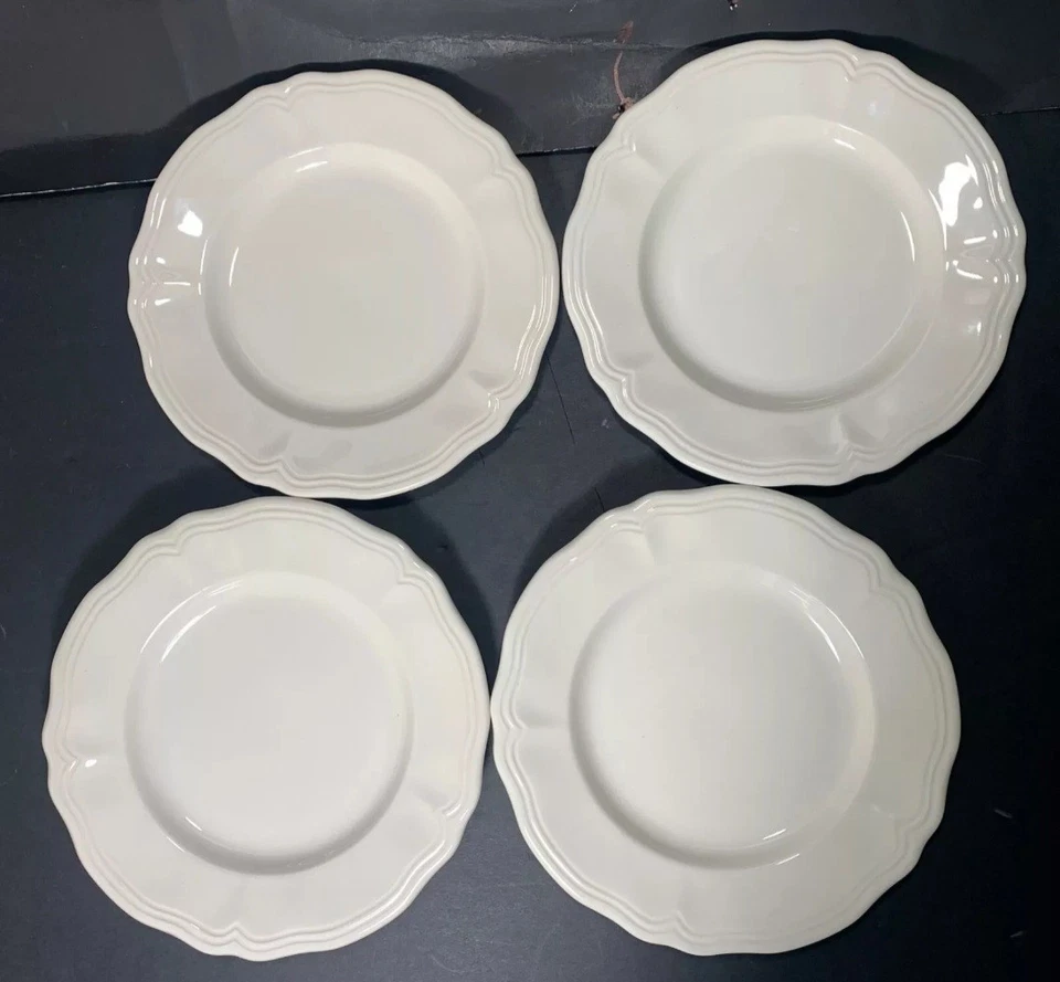 Federalist Ironstone 4 件套白色沙拉面包盘 4238 - 7 1/2 — 第 1/4 张图片