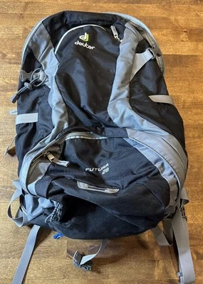 Deuter Futura 28 Hiking Backpack Granite Black 28liter Rain Cover H2O Very Good - Image 1 of 4