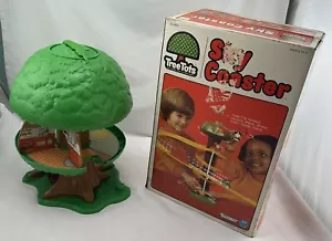 Kenner Tree Tots Sky Coaster and Treehouse 1977 in buone condizioni SPEDIZIONE GRATUITA - Foto 1 di 14
