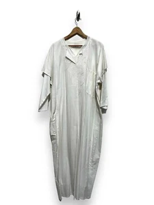 White kaftan 2 Piece Traditional Eastern Asian Moroccan Size Large - Picture 1 of 7