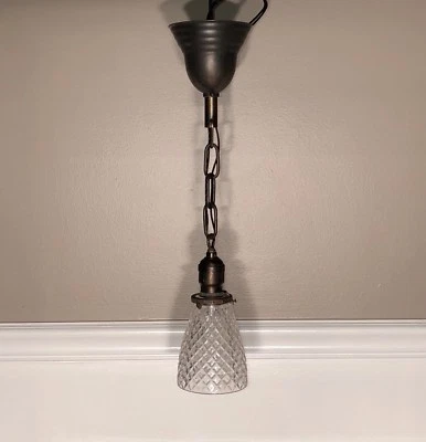 "Luminaria antigua de latón con cable largo de 20,5"" globo de vidrio cortado 29D" Foto 1 de 3