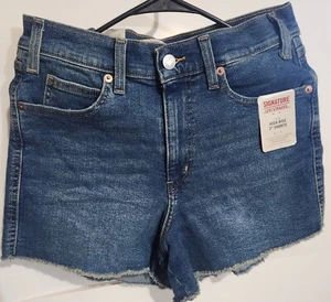 Damenshorts Jeans Levis Größe 8 neu mit Etikett - Bild 1 von 5