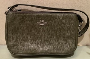 Kutsche Nolita 19 SILBER/OLIV DRAB - Bild 1 von 8