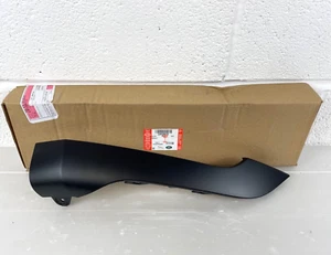 RANGE ROVER EVOQUE 2019- FRONT BUMPER RIGHT END CAP TRIM COVER NEW GENUINE PART - Picture 1 of 10