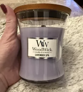 WOOD WICK ~ LAVENDER SPA ~ SCENTED CANDLE ~ 9.7 OZ ~ BRAND NEW - Picture 1 of 5