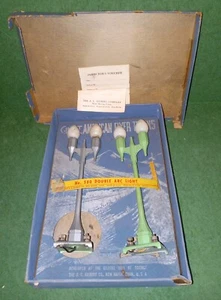 2 - S-Gauge American Flyer Double Arc Lamp - Street Light - 580 - Picture 1 of 7
