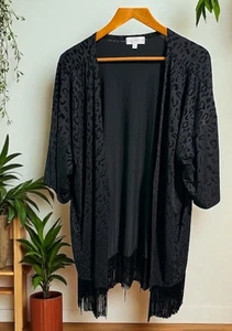 Shannon Ford Strickjacke 1X Schwarz Samt Burnout Witchy Animal Print Fransen Kimono - Bild 1 von 6