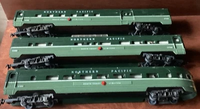 Vintage 1969 Northern Pacific Railway Passenger Train 3 Cars HO Gilbert C1002-04 - Image 1 of 4