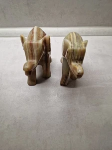 Wunderschöner Elefant Figur aus buntem Onyx- Marmor - Bild 1 von 8