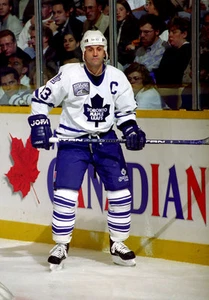 Doug Gilmour Toronto Maple Leafs 8x10 Photo - Picture 1 of 1