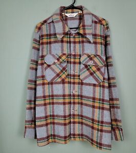 Vintage 1960 1970 Woolrich Heavy Plaid Striped Button Long Sleeve Flannel Shirt