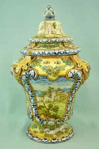 Castelli Family Fuina Vase potiche ceramic majolica 18th Neo-Renaissance Italy - Picture 1 of 24
