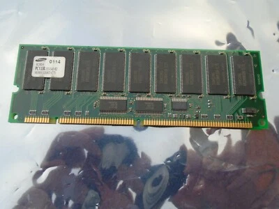 Samsung 128MB Memory RAM PC133R-333-542-B2 M390S1620DT1-C75  - Image 1 of 3