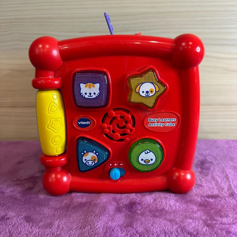 Cubo de actividad VTech para estudiantes ocupados rojo amarillo azul juguete educativo Foto 1 de 4