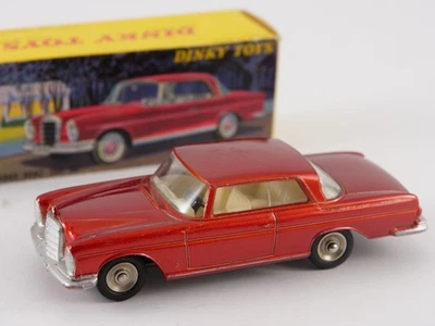 Dinky Toys F N° 533 Coupé Mercedes Benz 300 SE 1/43 In Scatola - Immagine 1 di 4