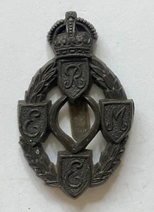 British Royal Electrical & Mechanical Engineers wartime economy plastic cap badg - Picture 1 of 2