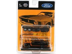 FORD Mustang Boss 302 - 1970 - black / orange - M2 Machines 1:64 - Bild 1 von 6