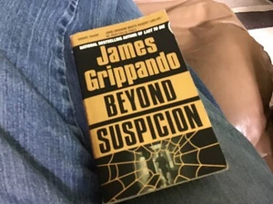 Jack Swyteck Ser.: (c) The Pardon and Beyond Suspicion by James Grippando - Picture 1 of 2