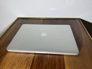 Apple MacBook Pro 13,3" (128Go SSD, Intel Core i5 5e Génération, 2,7GHz, 8Go)... - Afbeelding 1 van 9
