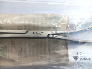 Applied Medical A-Trac Surgical Clamp LG-90° REF# C5108 New in package - Bild 1 von 3