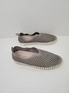 Ilse Jacobsen Gray Suede Perforated Slip On Flat Platform Shoe Women Sz 40 US9.5 - Picture 1 of 6