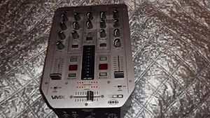 Behringer VMX200 2-channel DJ mixer untested - Picture 1 of 4