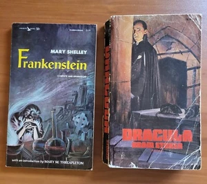 Frankenstein & Dracula Horror Books Lot - Imagen 1 de 5