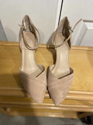 Franco Sarto Faye Wedge Pumps, Women's Size 10M, NudeMSRP $108.99 - Image 1 of 4