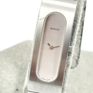 GUCCI 2400S SILVER DIAL WOMEN'S VINTAGE SWISS MADE WATCH F762 - Picture 1 of 9