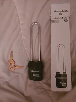 Master Lock 6121LN - Image 1 of 4
