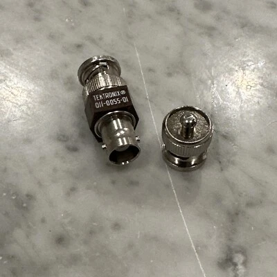 Tektronix 011-0055-01 75Ohm, 1W Feed Through Terminator - Image 1 of 4