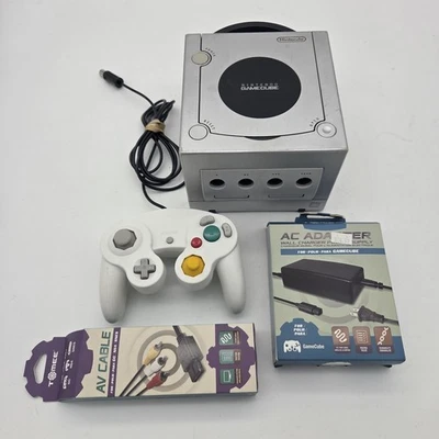 Nintendo GameCube Silver Console System DOL-101 W/ Controller Bundle - Tested - Image 1 of 4
